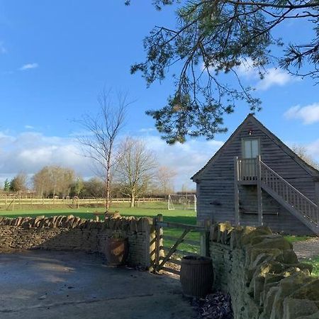 Appartamento Annexe Near Malmesbury / Tetbury Hankerton Esterno foto